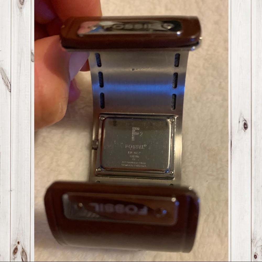 FOSSIL BRACELET WATCH - Picture 3 of 3